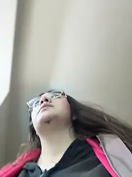 vaneelee on StripChat