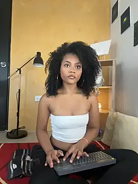 vanestraus on StripChat